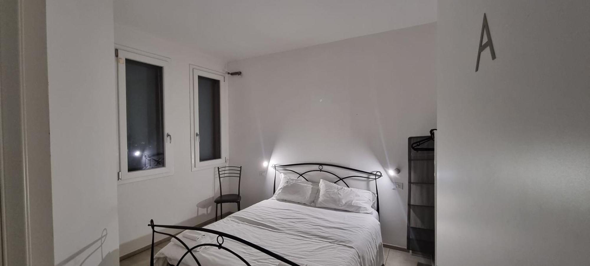 Farolfi Apartments Galliera Болонья Экстерьер фото