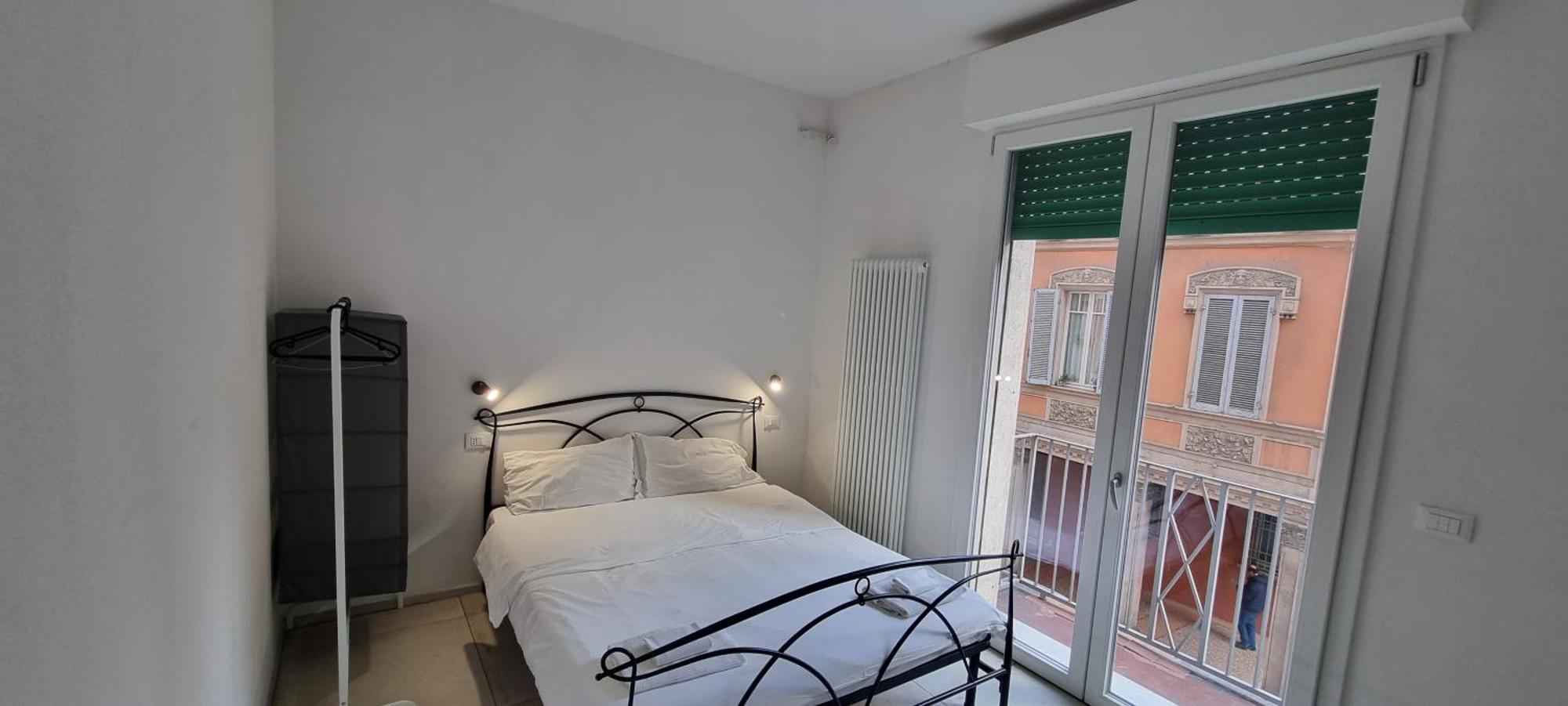 Farolfi Apartments Galliera Болонья Экстерьер фото