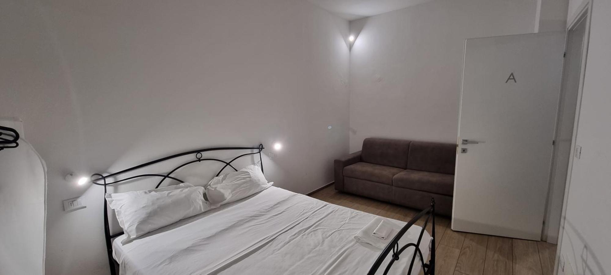 Farolfi Apartments Galliera Болонья Экстерьер фото